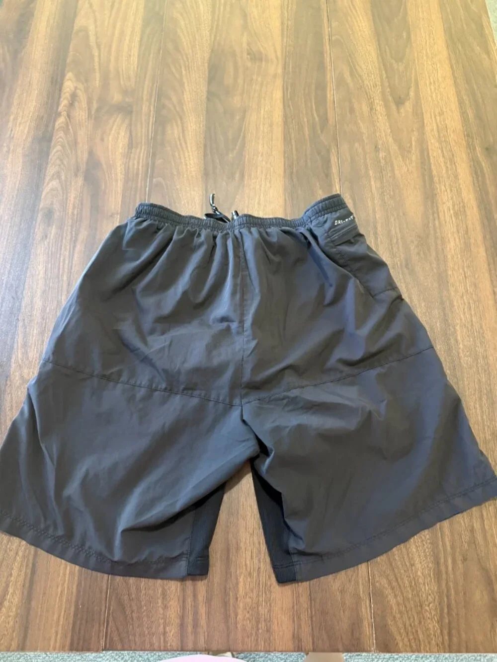 Nike Men's Dri-Fit Shorts M - Picture 4 of 13